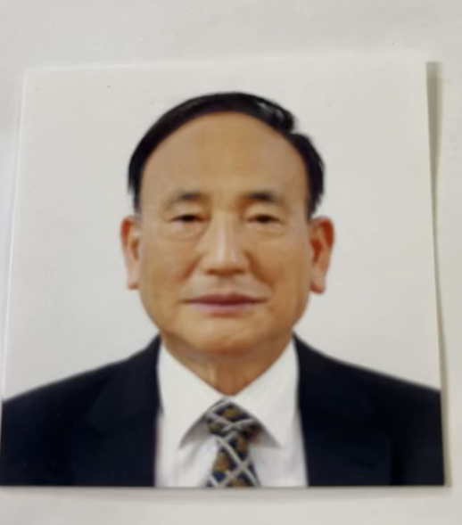 감사 윤석래 장로